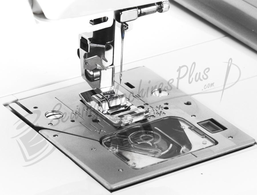 Singer XL-400 4-in-1 Sewing & Embroidery Machine