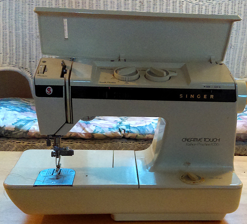 Learning To Sew With Mom – Sewingmachinesplus.com Blog