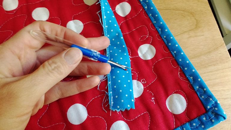 How to Hang a Quilt – SewingMachinesPlus.com Blog