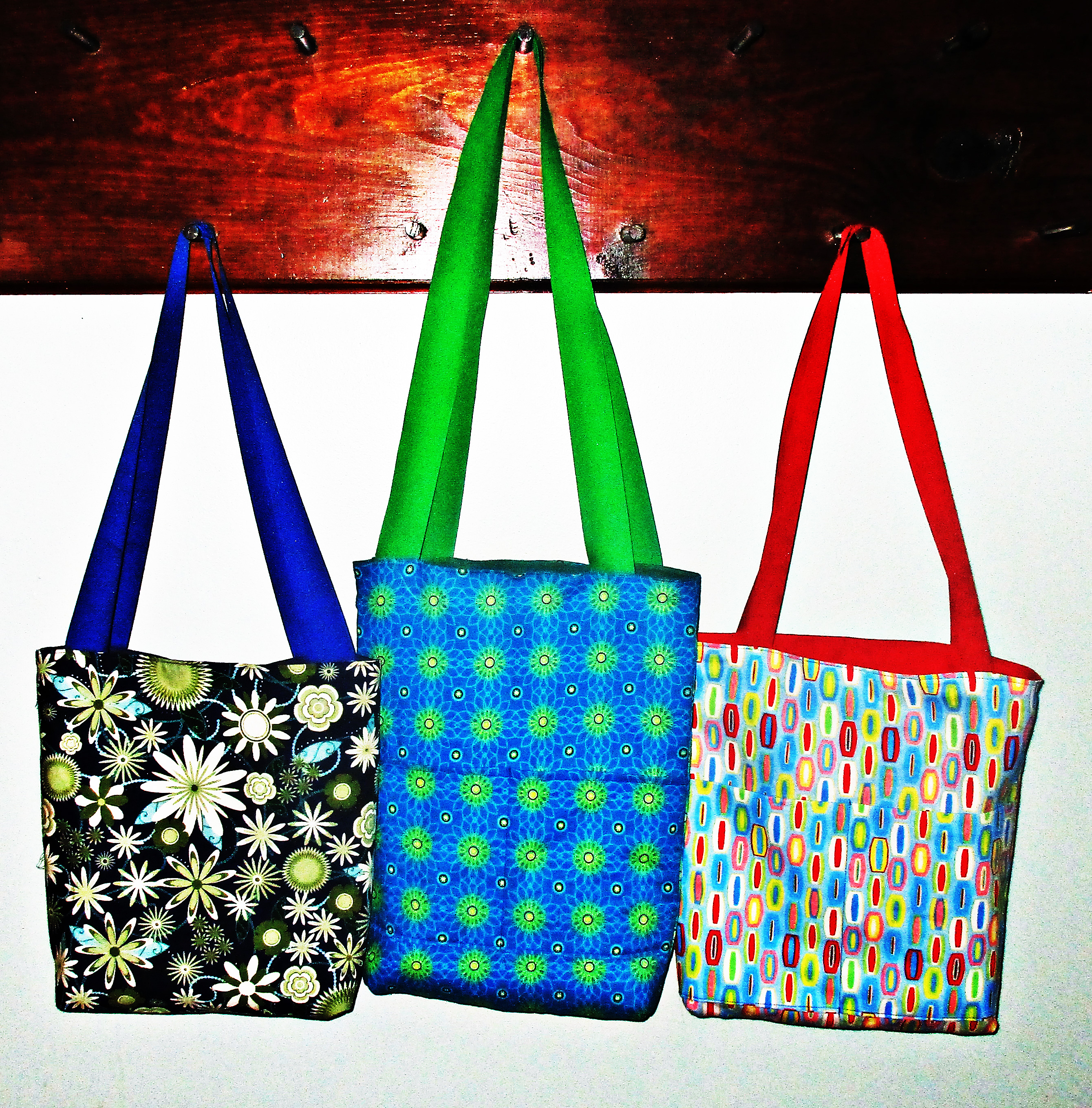 Diy Reversible Tote Bag · How To Make A Reversible Tote · Sewing on Cut Out  + Keep
